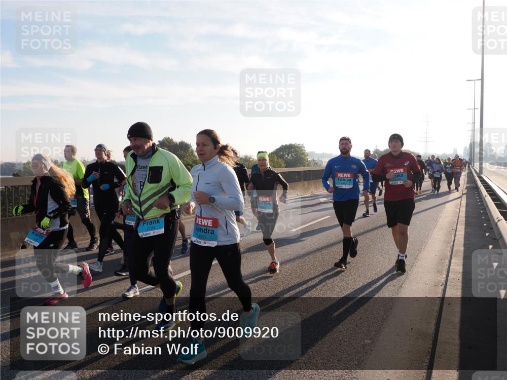 03.10.2025 - Köhlbrandbrückenlauf Fabian Wolf http://msf.ph/oto/9009920 03.10.2025 09:21:18 Position 3 2724, 3063 meine-sportfotos.de