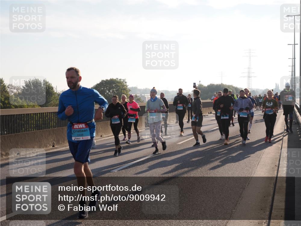 03.10.2025 - Köhlbrandbrückenlauf Fabian Wolf http://msf.ph/oto/9009942 03.10.2025 09:21:21 Position 3 2448 meine-sportfotos.de
