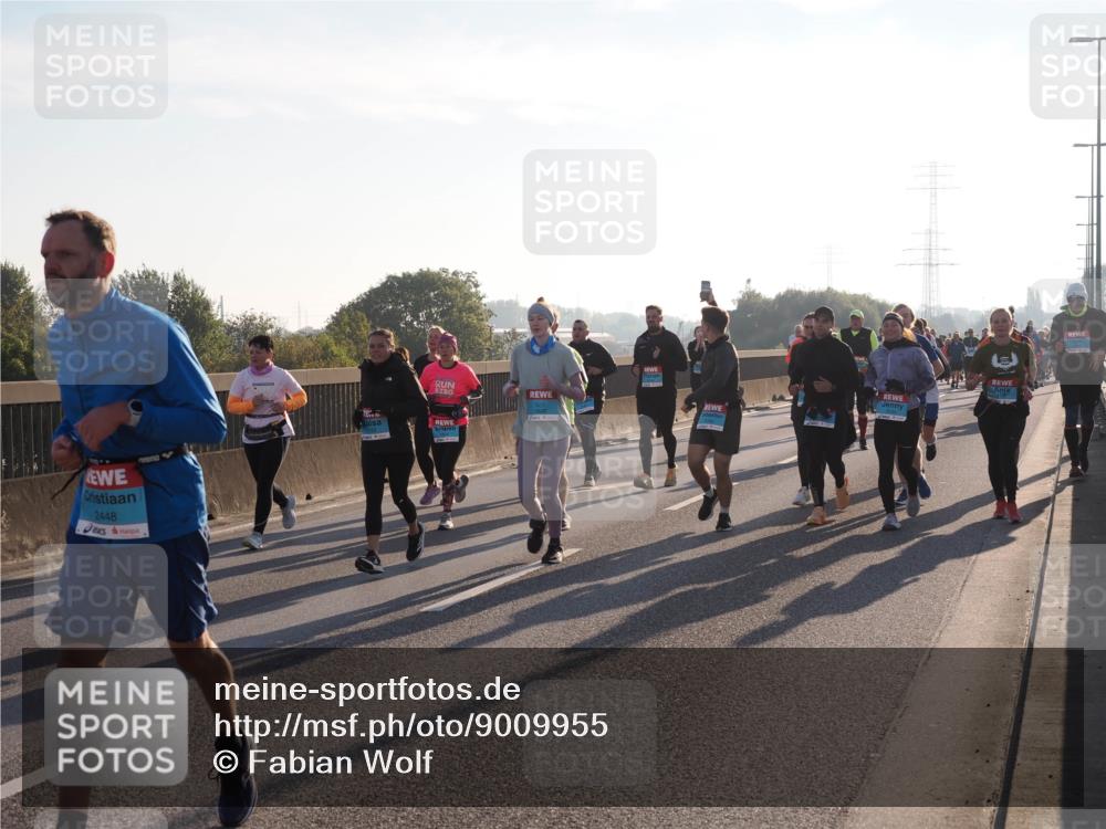 03.10.2025 - Köhlbrandbrückenlauf Fabian Wolf http://msf.ph/oto/9009955 03.10.2025 09:21:21 Position 3 2448 meine-sportfotos.de