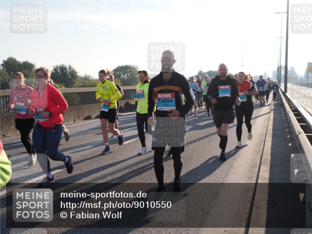 03.10.2025 - Köhlbrandbrückenlauf Fabian Wolf http://msf.ph/oto/9010550 03.10.2025 09:21:46 Position 3 1925, 1941 meine-sportfotos.de