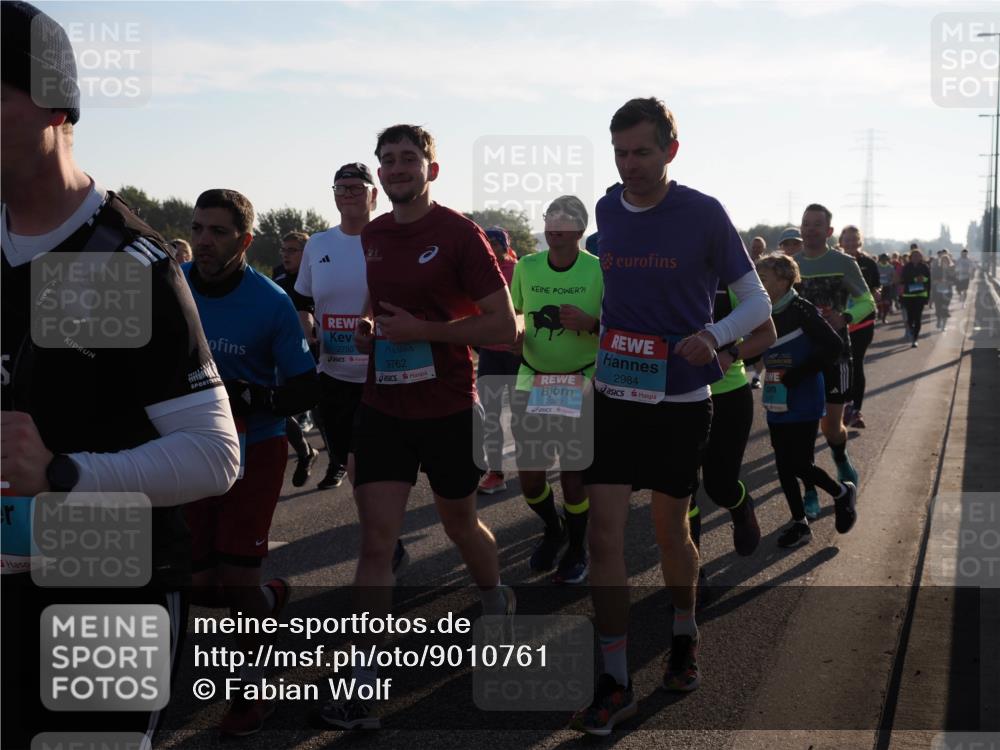 03.10.2025 - Köhlbrandbrückenlauf Fabian Wolf http://msf.ph/oto/9010761 03.10.2025 09:21:54 Position 3 2750, 3762, 2089, 2984 meine-sportfotos.de