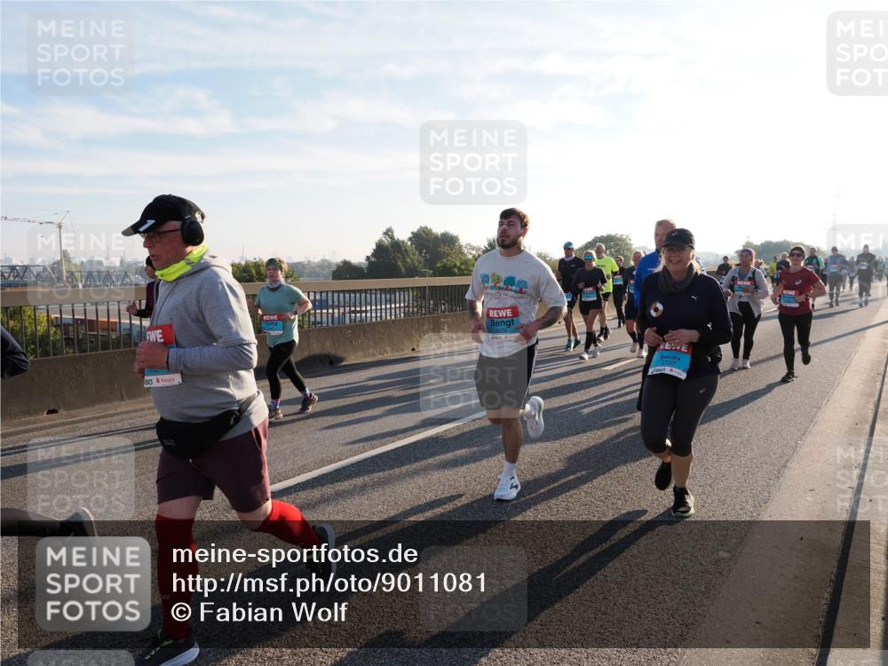 03.10.2025 - Köhlbrandbrückenlauf Fabian Wolf http://msf.ph/oto/9011081 03.10.2025 09:22:06 Position 3 3276, 3737 meine-sportfotos.de