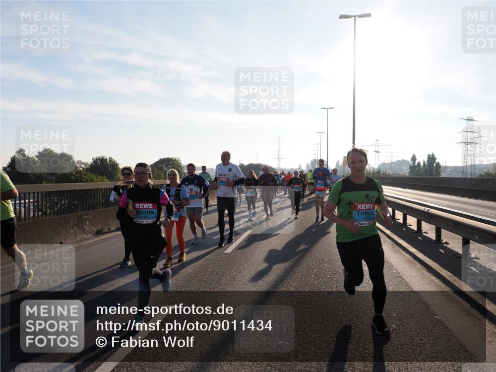 03.10.2025 - Köhlbrandbrückenlauf Fabian Wolf http://msf.ph/oto/9011434 03.10.2025 09:22:23 Position 3 2789, 24, 2707 meine-sportfotos.de