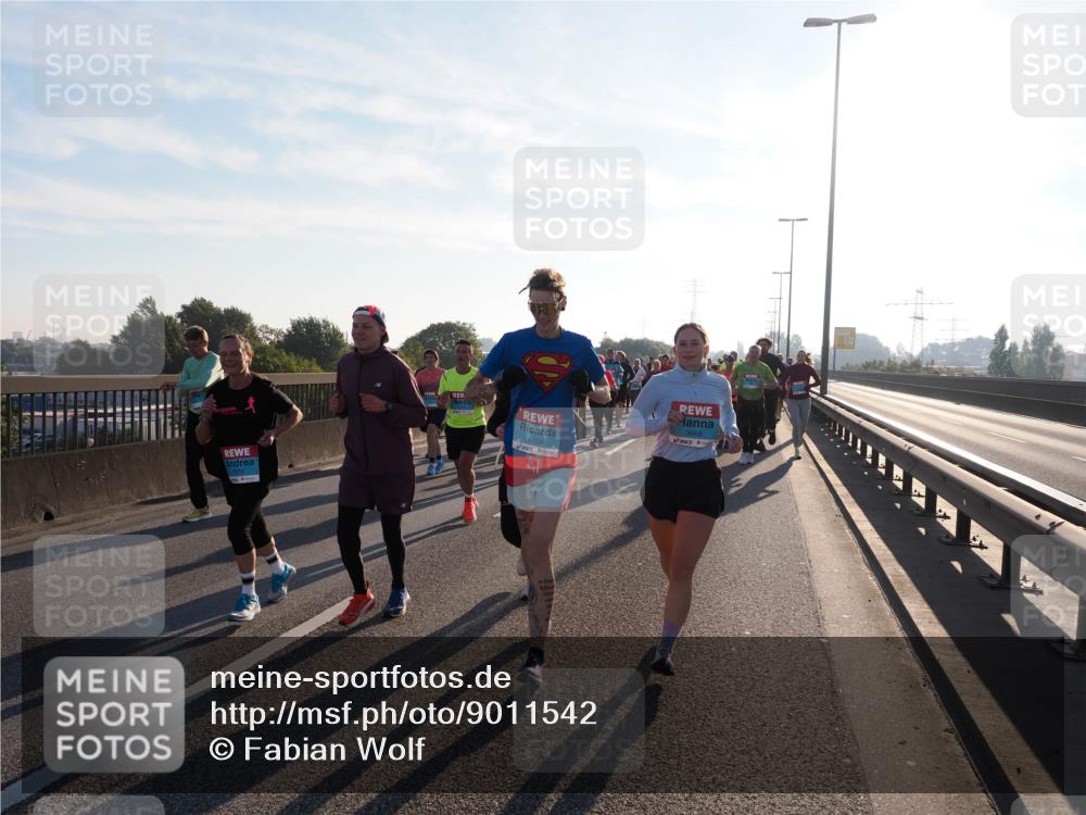 03.10.2025 - Köhlbrandbrückenlauf Fabian Wolf http://msf.ph/oto/9011542 03.10.2025 09:22:27 Position 3 1709, 3668 meine-sportfotos.de