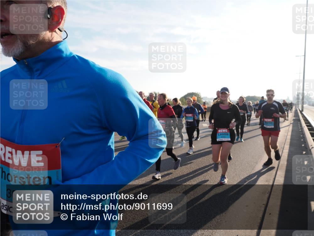 03.10.2025 - Köhlbrandbrückenlauf Fabian Wolf http://msf.ph/oto/9011699 03.10.2025 09:22:35 Position 3 3676, 2050 meine-sportfotos.de