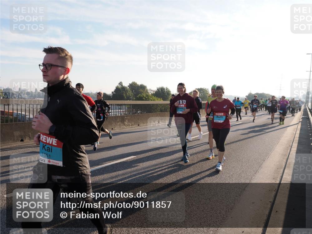 03.10.2025 - Köhlbrandbrückenlauf Fabian Wolf http://msf.ph/oto/9011857 03.10.2025 09:22:43 Position 3 1551, 1098 meine-sportfotos.de