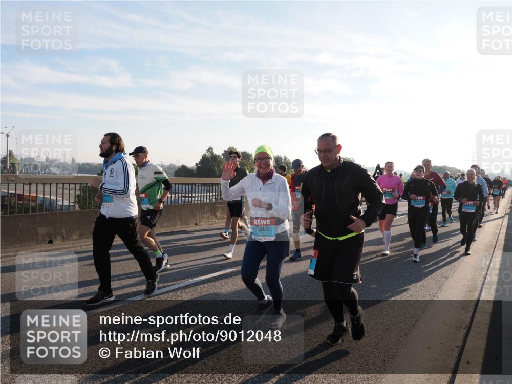 03.10.2025 - Köhlbrandbrückenlauf Fabian Wolf http://msf.ph/oto/9012048 03.10.2025 09:22:53 Position 3 1847, 2114 meine-sportfotos.de