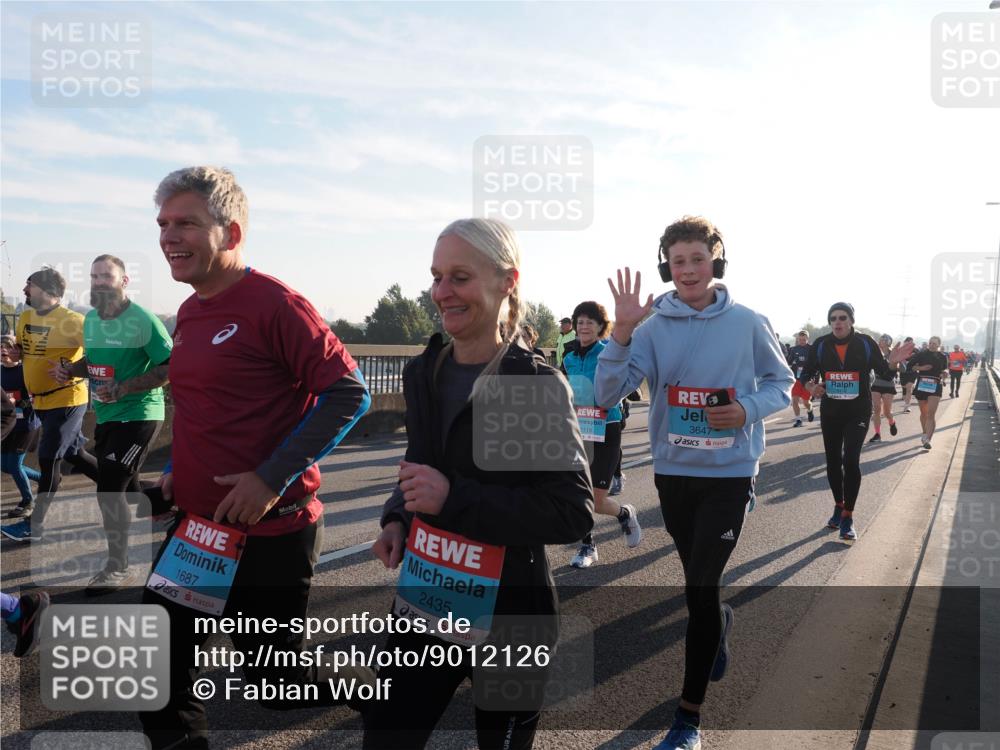 03.10.2025 - Köhlbrandbrückenlauf Fabian Wolf http://msf.ph/oto/9012126 03.10.2025 09:22:56 Position 3 1687, 2435, 2119, 3647, 3116 meine-sportfotos.de