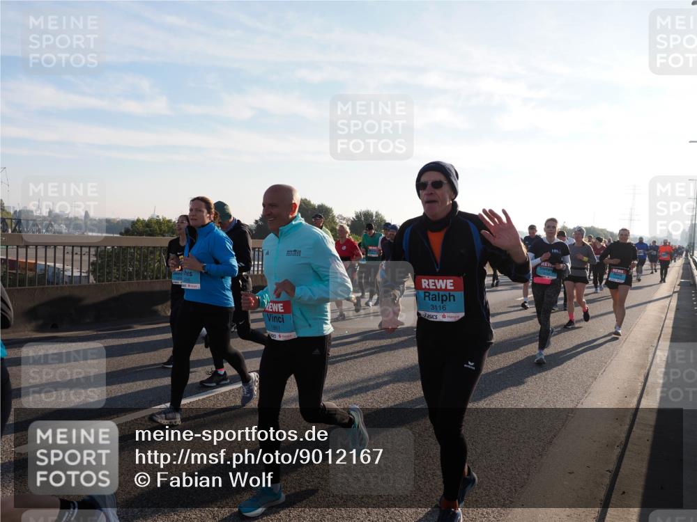 03.10.2025 - Köhlbrandbrückenlauf Fabian Wolf http://msf.ph/oto/9012167 03.10.2025 09:22:57 Position 3 1861, 3116 meine-sportfotos.de