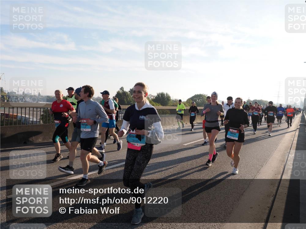 03.10.2025 - Köhlbrandbrückenlauf Fabian Wolf http://msf.ph/oto/9012220 03.10.2025 09:22:59 Position 3 1108, 3150 meine-sportfotos.de