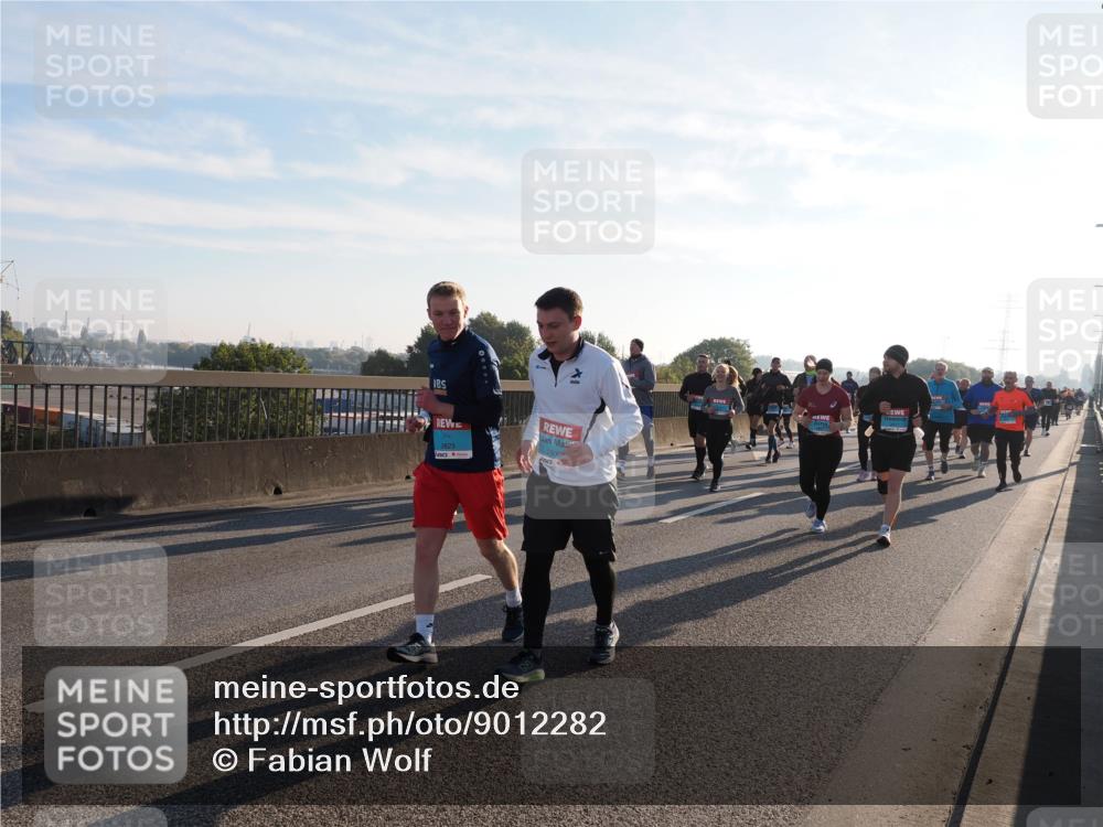 03.10.2025 - Köhlbrandbrückenlauf Fabian Wolf http://msf.ph/oto/9012282 03.10.2025 09:23:01 Position 3 3829, 2930 meine-sportfotos.de