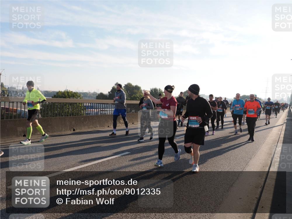 03.10.2025 - Köhlbrandbrückenlauf Fabian Wolf http://msf.ph/oto/9012335 03.10.2025 09:23:02 Position 3 2071 meine-sportfotos.de
