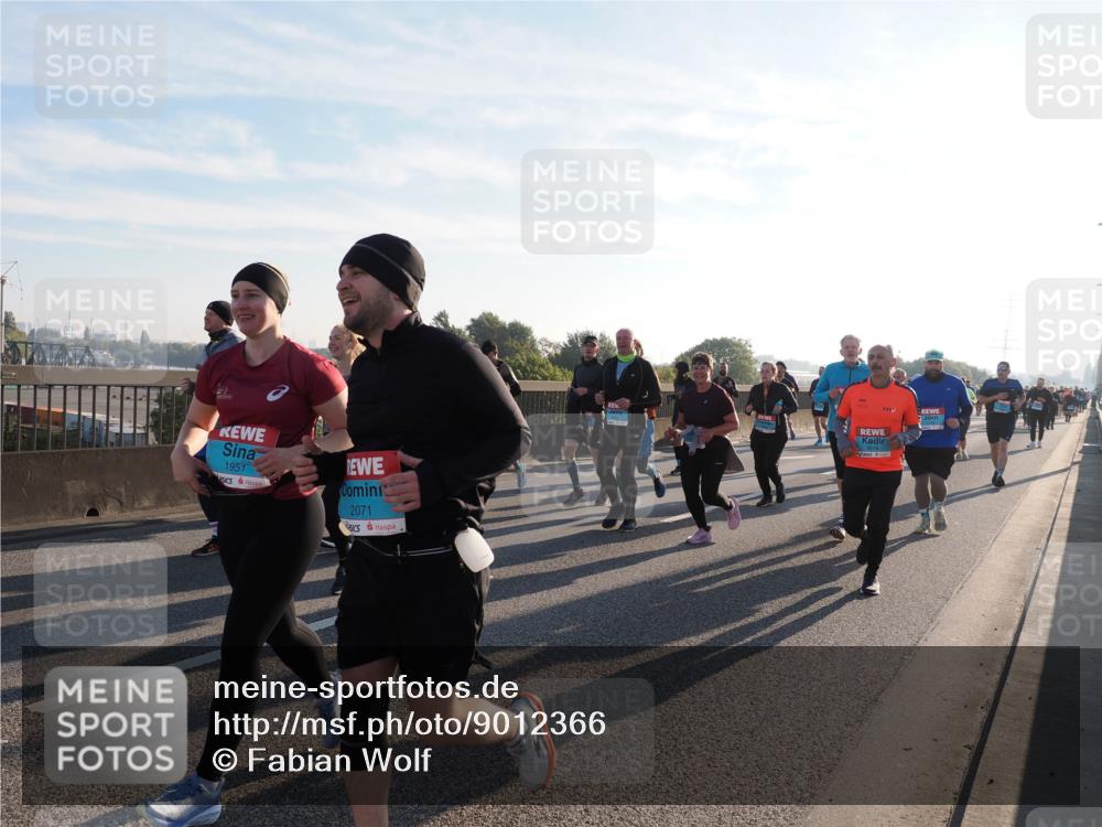 03.10.2025 - Köhlbrandbrückenlauf Fabian Wolf http://msf.ph/oto/9012366 03.10.2025 09:23:03 Position 3 1951, 2071 meine-sportfotos.de