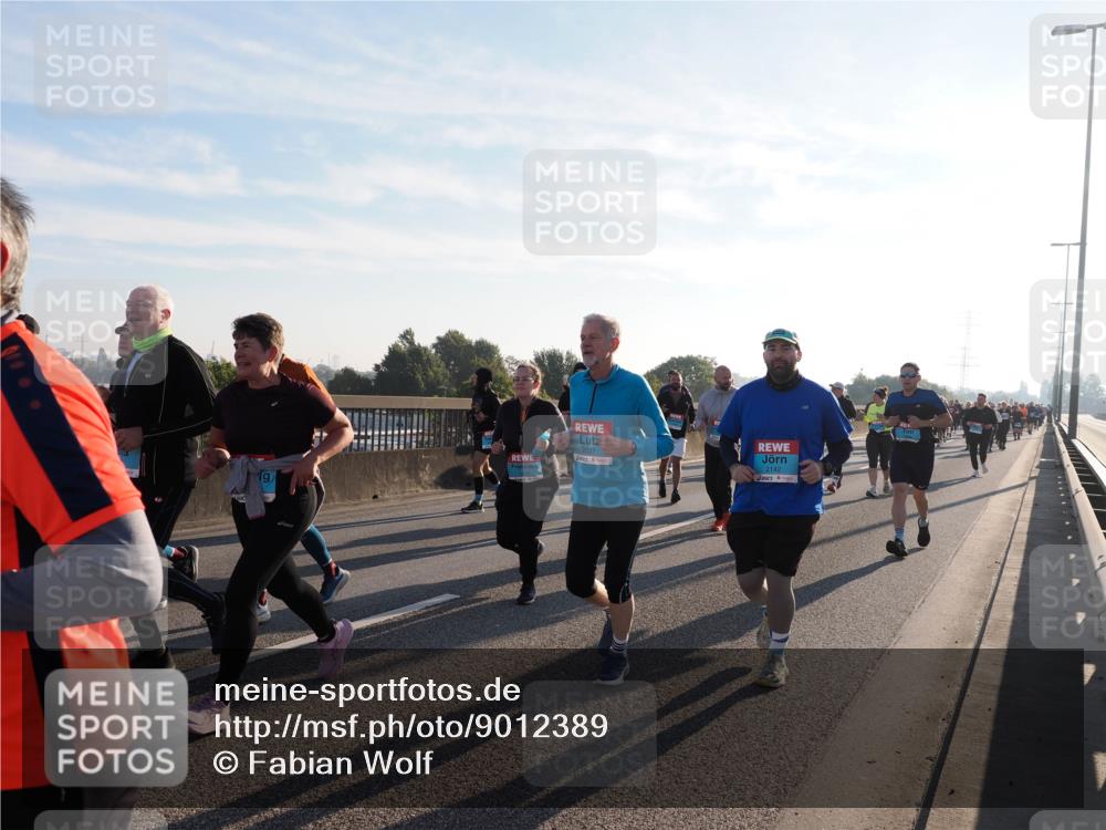 03.10.2025 - Köhlbrandbrückenlauf Fabian Wolf http://msf.ph/oto/9012389 03.10.2025 09:23:05 Position 3 2142 meine-sportfotos.de