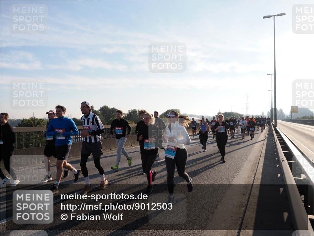 03.10.2025 - Köhlbrandbrückenlauf Fabian Wolf http://msf.ph/oto/9012503 03.10.2025 09:23:15 Position 3  meine-sportfotos.de