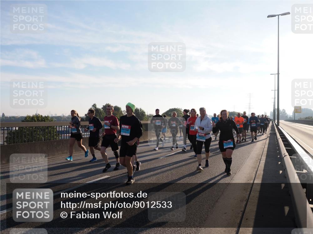 03.10.2025 - Köhlbrandbrückenlauf Fabian Wolf http://msf.ph/oto/9012533 03.10.2025 09:23:20 Position 3  meine-sportfotos.de