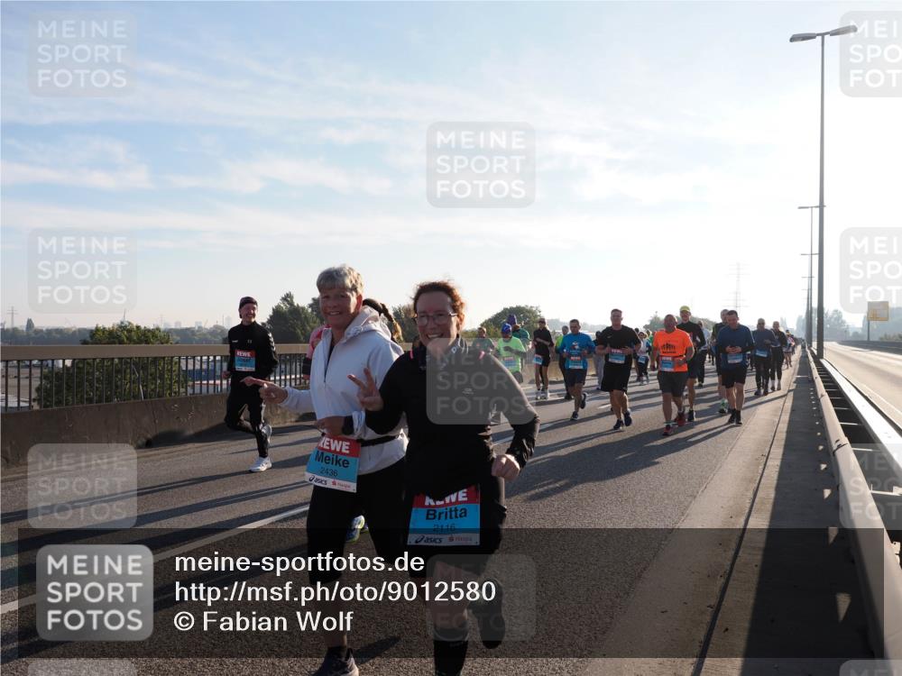 03.10.2025 - Köhlbrandbrückenlauf Fabian Wolf http://msf.ph/oto/9012580 03.10.2025 09:23:22 Position 3 2436, 2116 meine-sportfotos.de