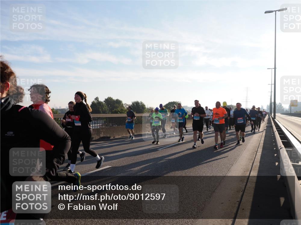 03.10.2025 - Köhlbrandbrückenlauf Fabian Wolf http://msf.ph/oto/9012597 03.10.2025 09:23:23 Position 3  meine-sportfotos.de