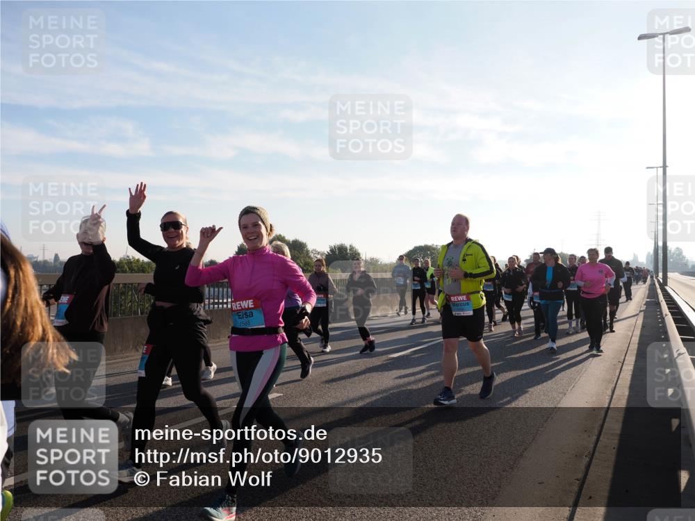 03.10.2025 - Köhlbrandbrückenlauf Fabian Wolf http://msf.ph/oto/9012935 03.10.2025 09:23:36 Position 3 1585 meine-sportfotos.de