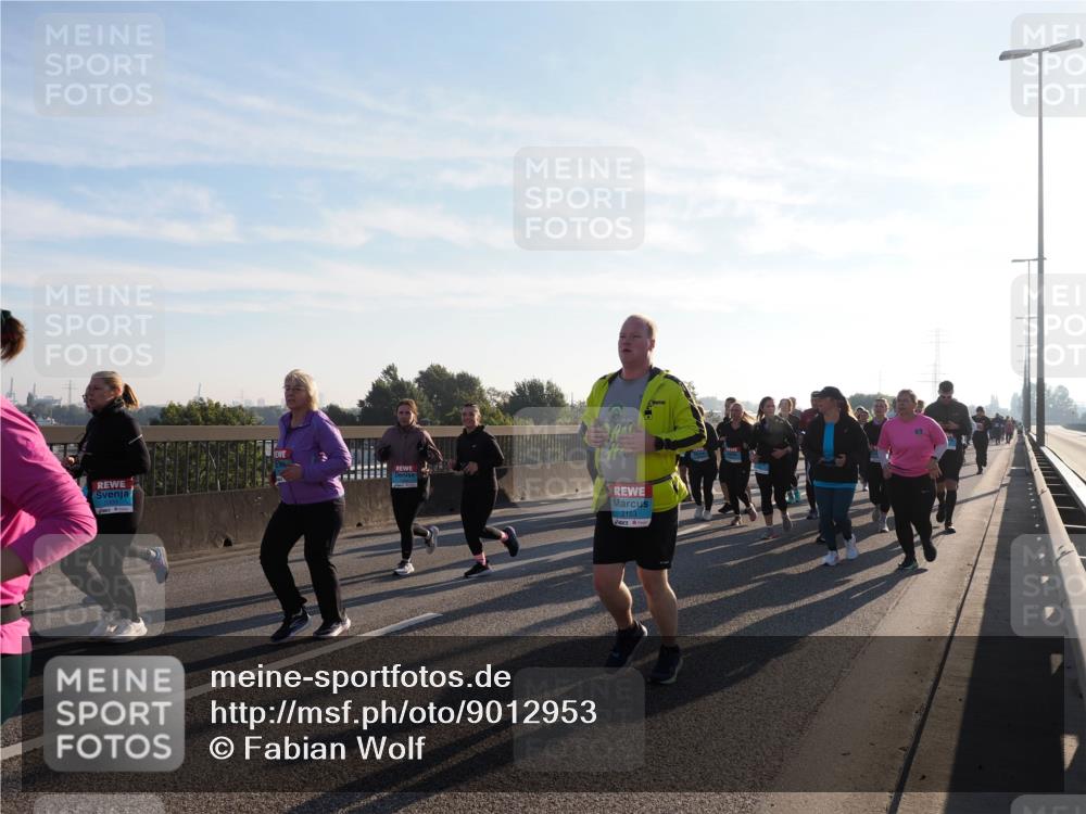 03.10.2025 - Köhlbrandbrückenlauf Fabian Wolf http://msf.ph/oto/9012953 03.10.2025 09:23:37 Position 3  meine-sportfotos.de
