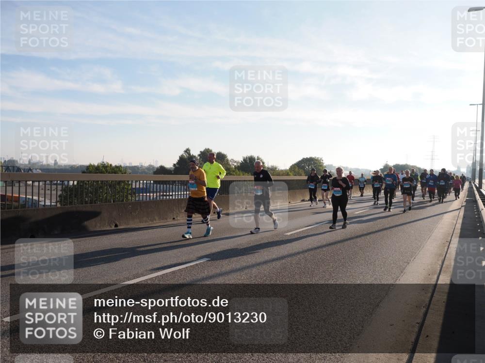 03.10.2025 - Köhlbrandbrückenlauf Fabian Wolf http://msf.ph/oto/9013230 03.10.2025 09:23:50 Position 3  meine-sportfotos.de