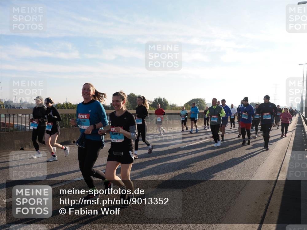 03.10.2025 - Köhlbrandbrückenlauf Fabian Wolf http://msf.ph/oto/9013352 03.10.2025 09:23:55 Position 3 2036, 2019 meine-sportfotos.de