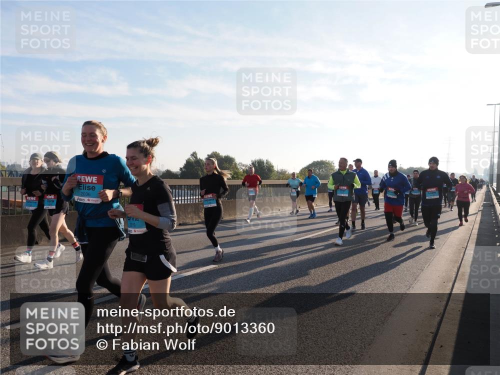 03.10.2025 - Köhlbrandbrückenlauf Fabian Wolf http://msf.ph/oto/9013360 03.10.2025 09:23:56 Position 3 2036, 2019 meine-sportfotos.de