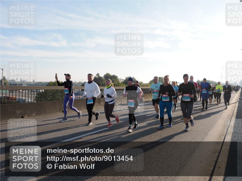 03.10.2025 - Köhlbrandbrückenlauf Fabian Wolf http://msf.ph/oto/9013454 03.10.2025 09:24:01 Position 3  meine-sportfotos.de