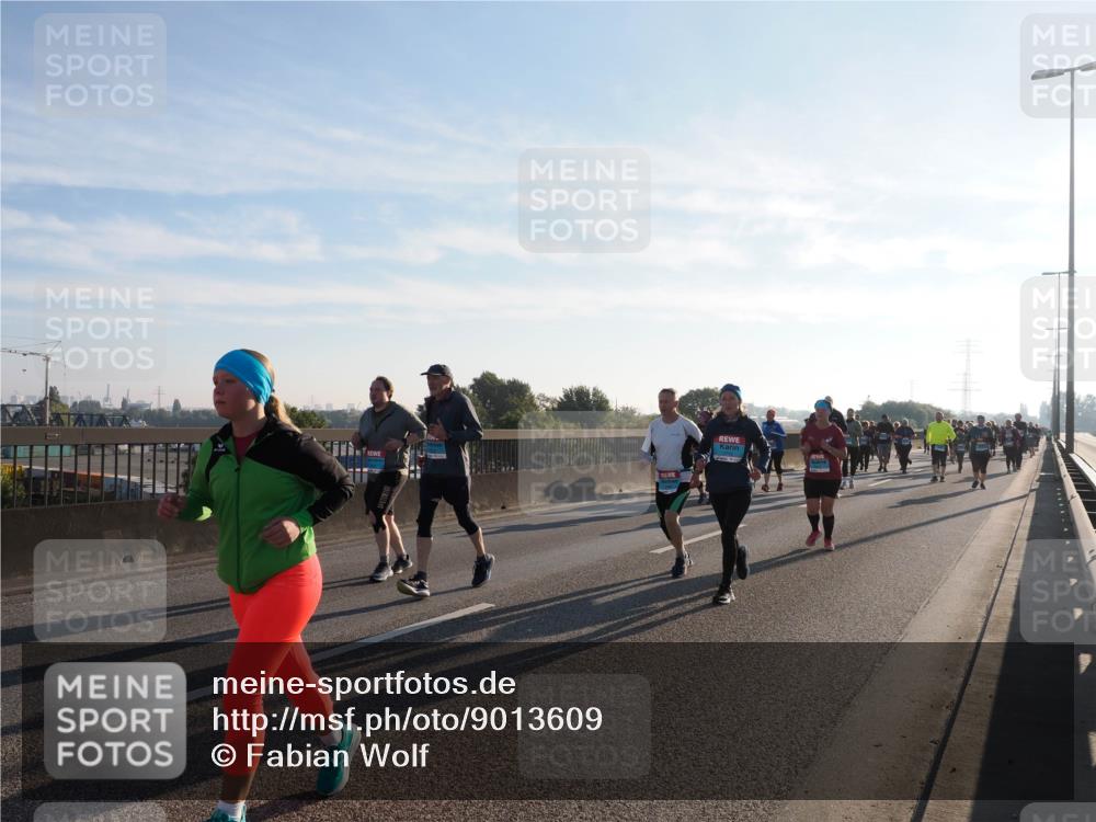03.10.2025 - Köhlbrandbrückenlauf Fabian Wolf http://msf.ph/oto/9013609 03.10.2025 09:24:09 Position 3  meine-sportfotos.de