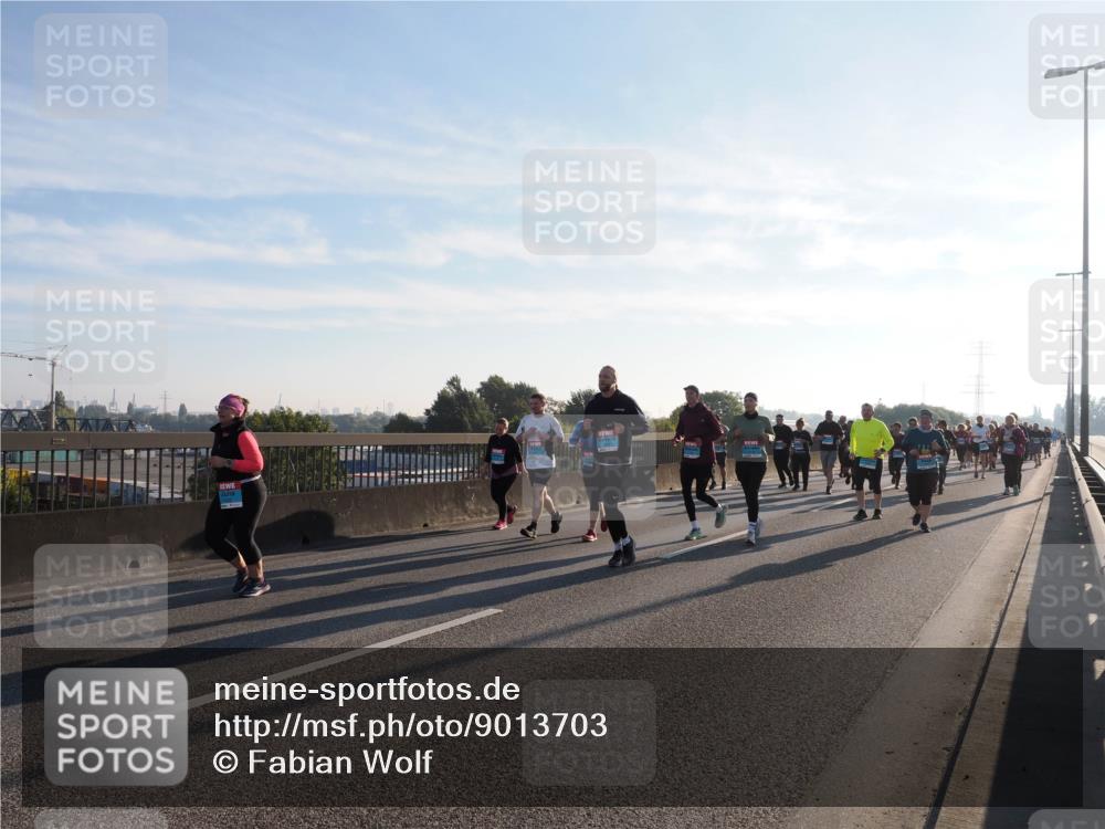 03.10.2025 - Köhlbrandbrückenlauf Fabian Wolf http://msf.ph/oto/9013703 03.10.2025 09:24:13 Position 3  meine-sportfotos.de