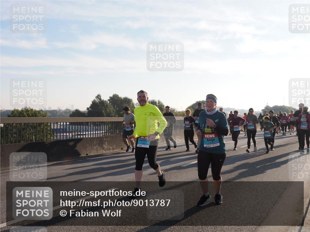 03.10.2025 - Köhlbrandbrückenlauf Fabian Wolf http://msf.ph/oto/9013787 03.10.2025 09:24:15 Position 3 2362, 1700 meine-sportfotos.de