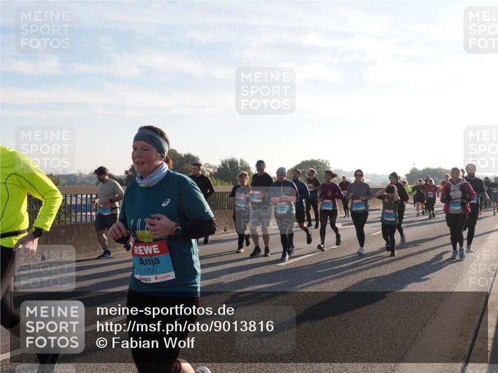 03.10.2025 - Köhlbrandbrückenlauf Fabian Wolf http://msf.ph/oto/9013816 03.10.2025 09:24:16 Position 3 1700 meine-sportfotos.de