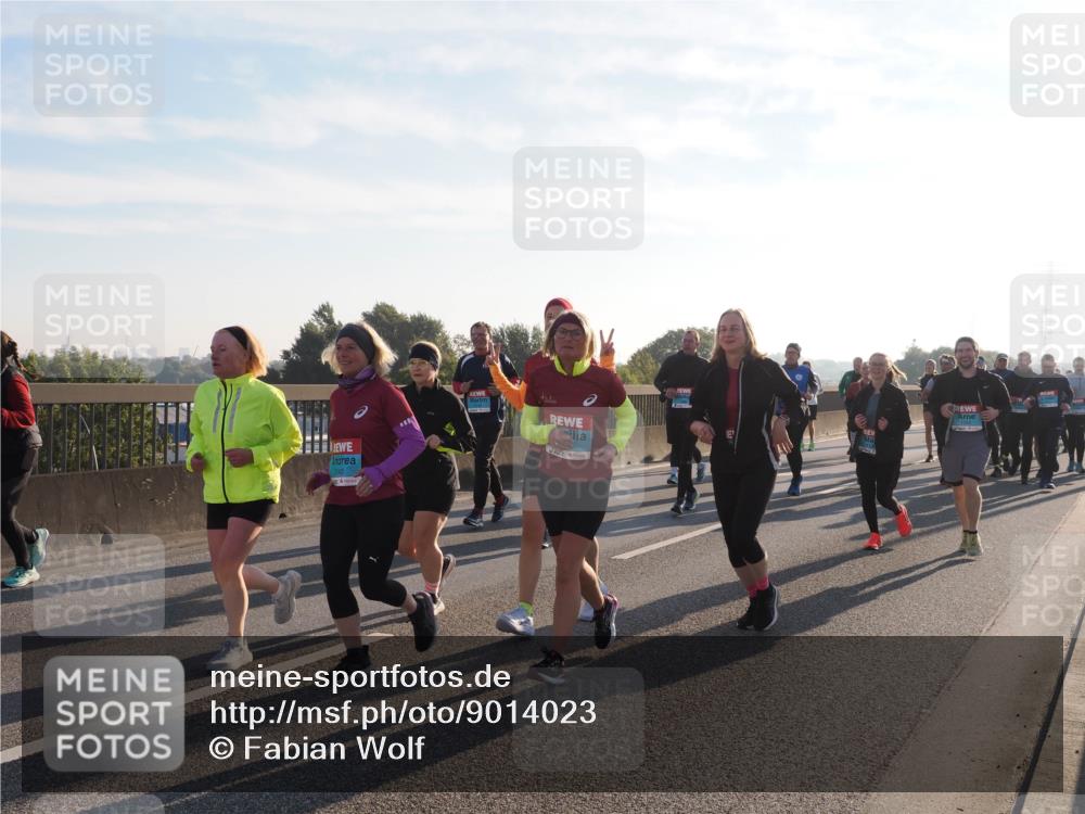 03.10.2025 - Köhlbrandbrückenlauf Fabian Wolf http://msf.ph/oto/9014023 03.10.2025 09:24:23 Position 3 2143 meine-sportfotos.de