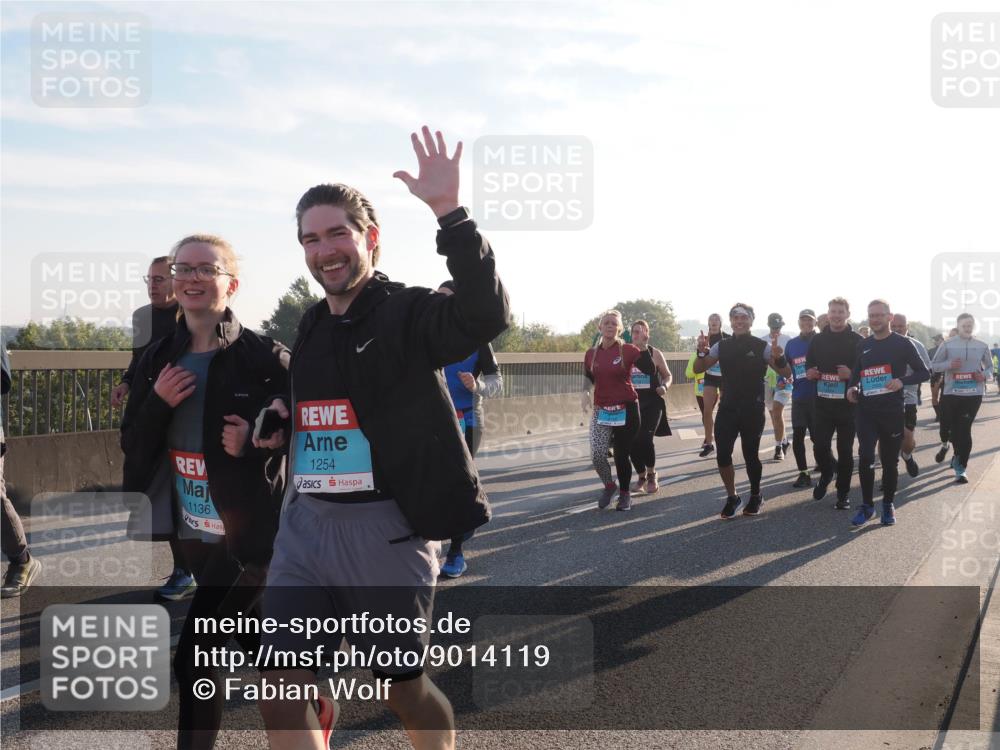 03.10.2025 - Köhlbrandbrückenlauf Fabian Wolf http://msf.ph/oto/9014119 03.10.2025 09:24:26 Position 3 1136, 1254 meine-sportfotos.de
