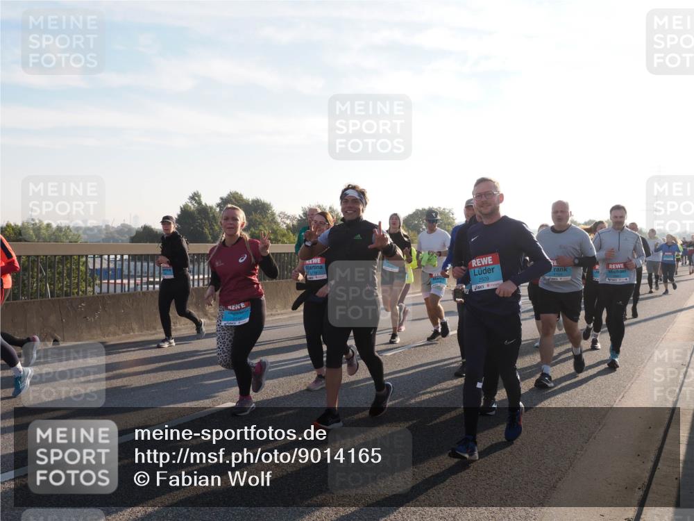03.10.2025 - Köhlbrandbrückenlauf Fabian Wolf http://msf.ph/oto/9014165 03.10.2025 09:24:28 Position 3 2509 meine-sportfotos.de