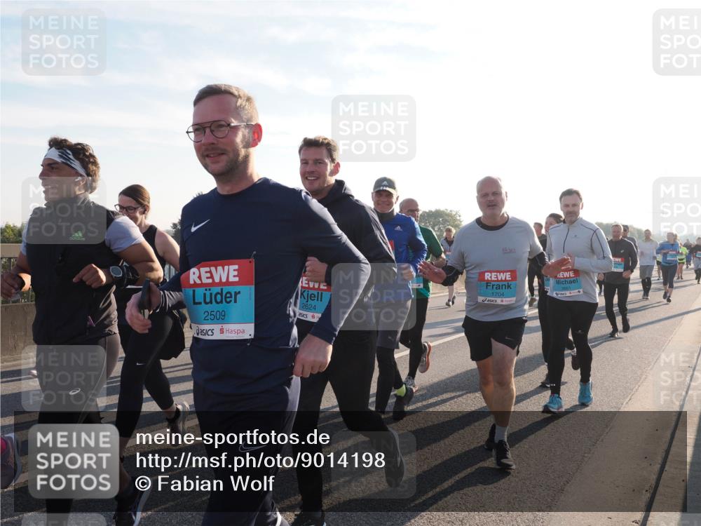 03.10.2025 - Köhlbrandbrückenlauf Fabian Wolf http://msf.ph/oto/9014198 03.10.2025 09:24:29 Position 3 2509, 2624, 1704 meine-sportfotos.de