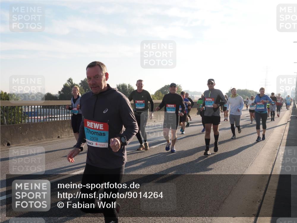 03.10.2025 - Köhlbrandbrückenlauf Fabian Wolf http://msf.ph/oto/9014264 03.10.2025 09:24:32 Position 3 2308, 2782, 2783 meine-sportfotos.de