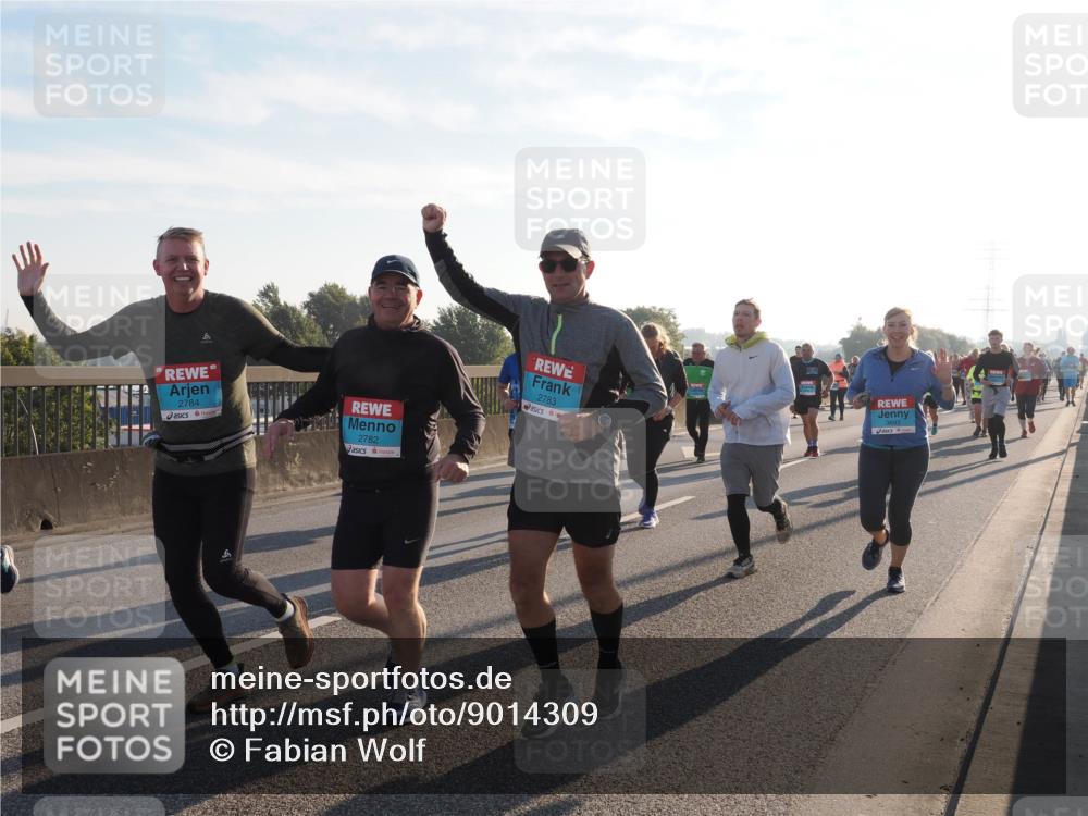 03.10.2025 - Köhlbrandbrückenlauf Fabian Wolf http://msf.ph/oto/9014309 03.10.2025 09:24:33 Position 3 2784, 2782, 2783, 3693 meine-sportfotos.de
