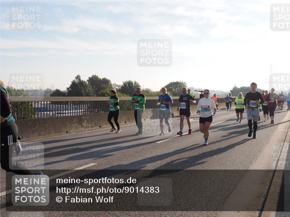 03.10.2025 - Köhlbrandbrückenlauf Fabian Wolf http://msf.ph/oto/9014383 03.10.2025 09:24:36 Position 3  meine-sportfotos.de