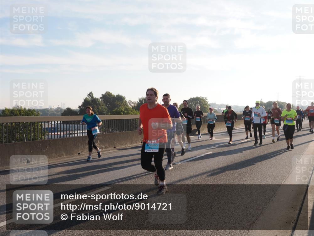 03.10.2025 - Köhlbrandbrückenlauf Fabian Wolf http://msf.ph/oto/9014721 03.10.2025 09:24:51 Position 3 2163 meine-sportfotos.de