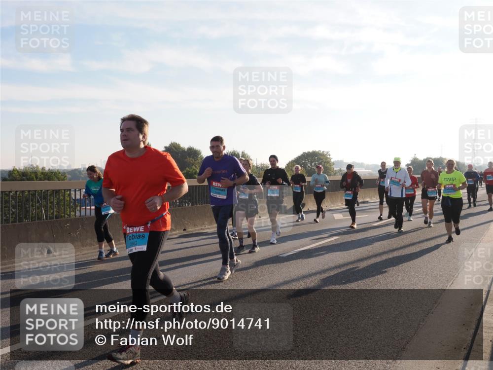 03.10.2025 - Köhlbrandbrückenlauf Fabian Wolf http://msf.ph/oto/9014741 03.10.2025 09:24:51 Position 3 2163 meine-sportfotos.de