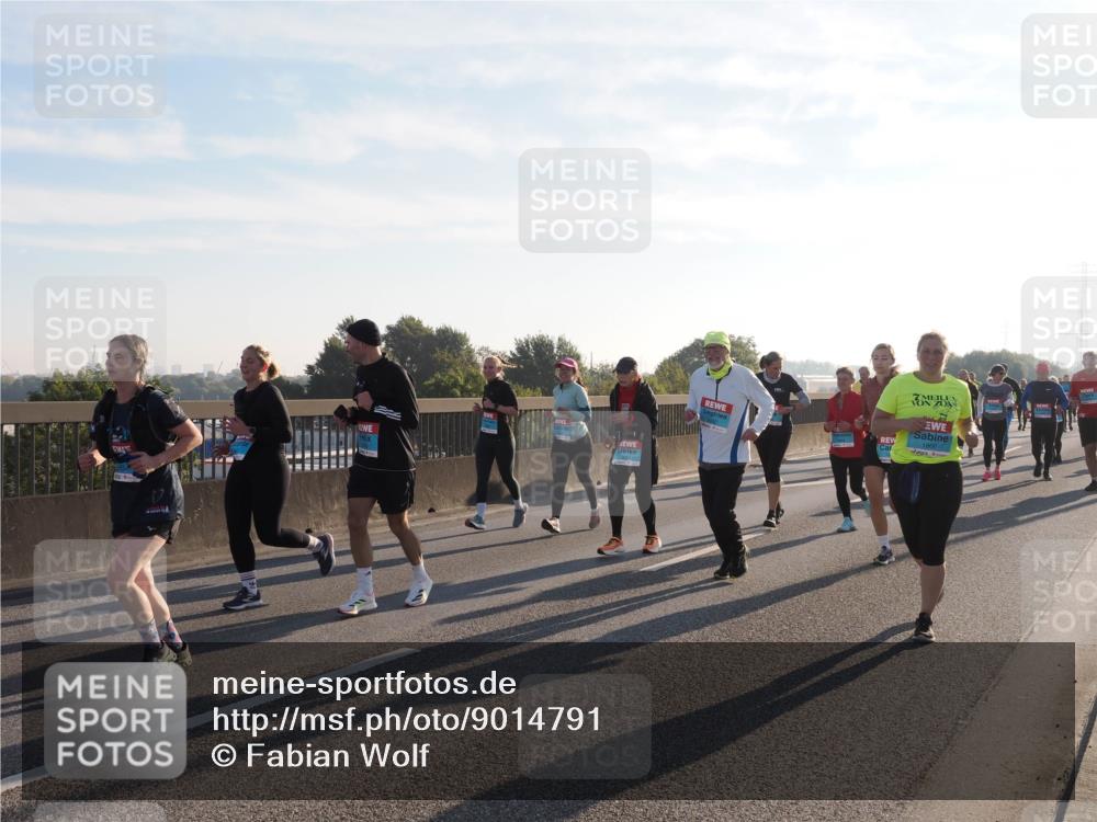 03.10.2025 - Köhlbrandbrückenlauf Fabian Wolf http://msf.ph/oto/9014791 03.10.2025 09:24:53 Position 3 1800 meine-sportfotos.de
