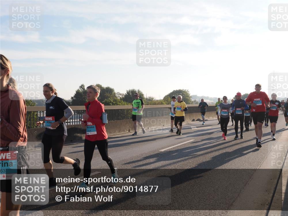 03.10.2025 - Köhlbrandbrückenlauf Fabian Wolf http://msf.ph/oto/9014877 03.10.2025 09:24:56 Position 3 63, 3142, 3604 meine-sportfotos.de
