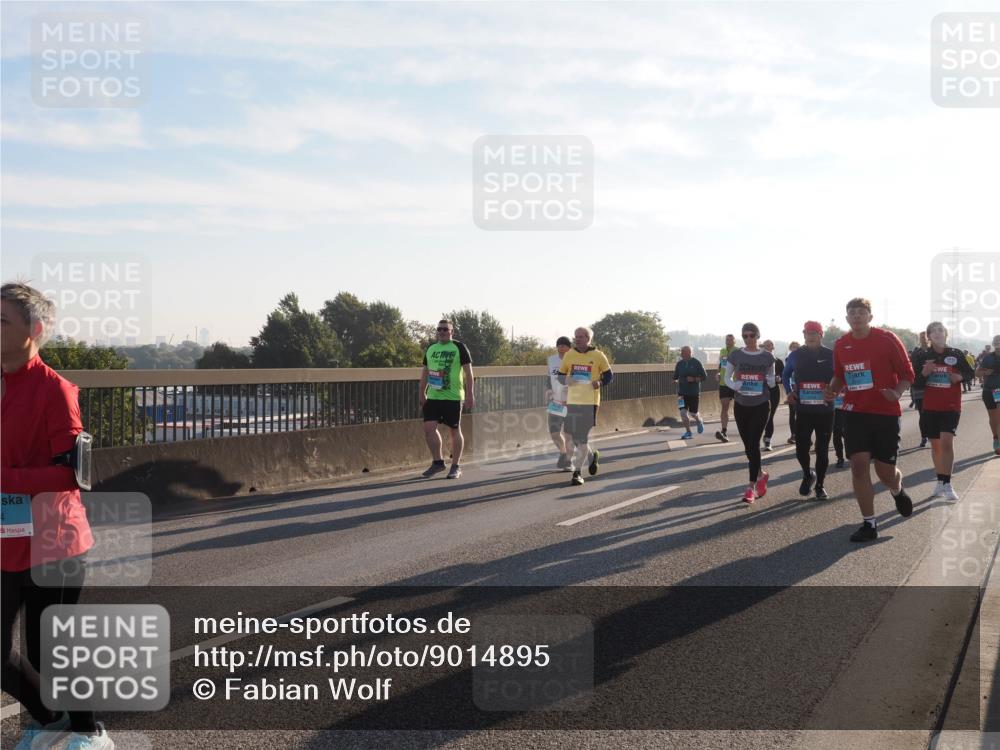 03.10.2025 - Köhlbrandbrückenlauf Fabian Wolf http://msf.ph/oto/9014895 03.10.2025 09:24:56 Position 3 4 meine-sportfotos.de