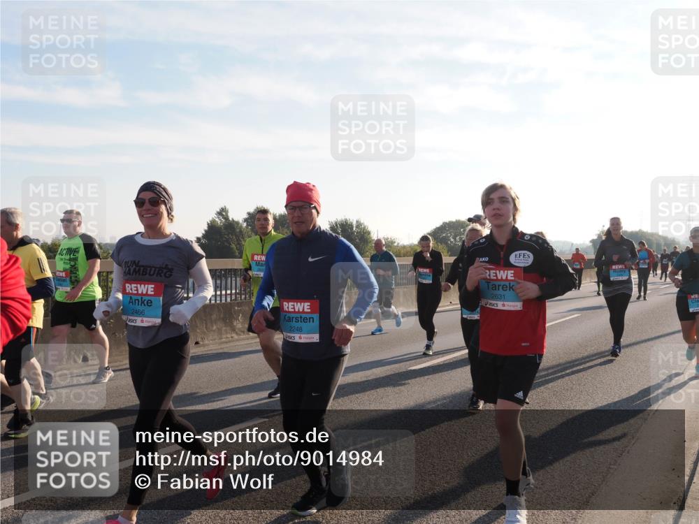 03.10.2025 - Köhlbrandbrückenlauf Fabian Wolf http://msf.ph/oto/9014984 03.10.2025 09:24:59 Position 3 2466, 2248, 2631 meine-sportfotos.de