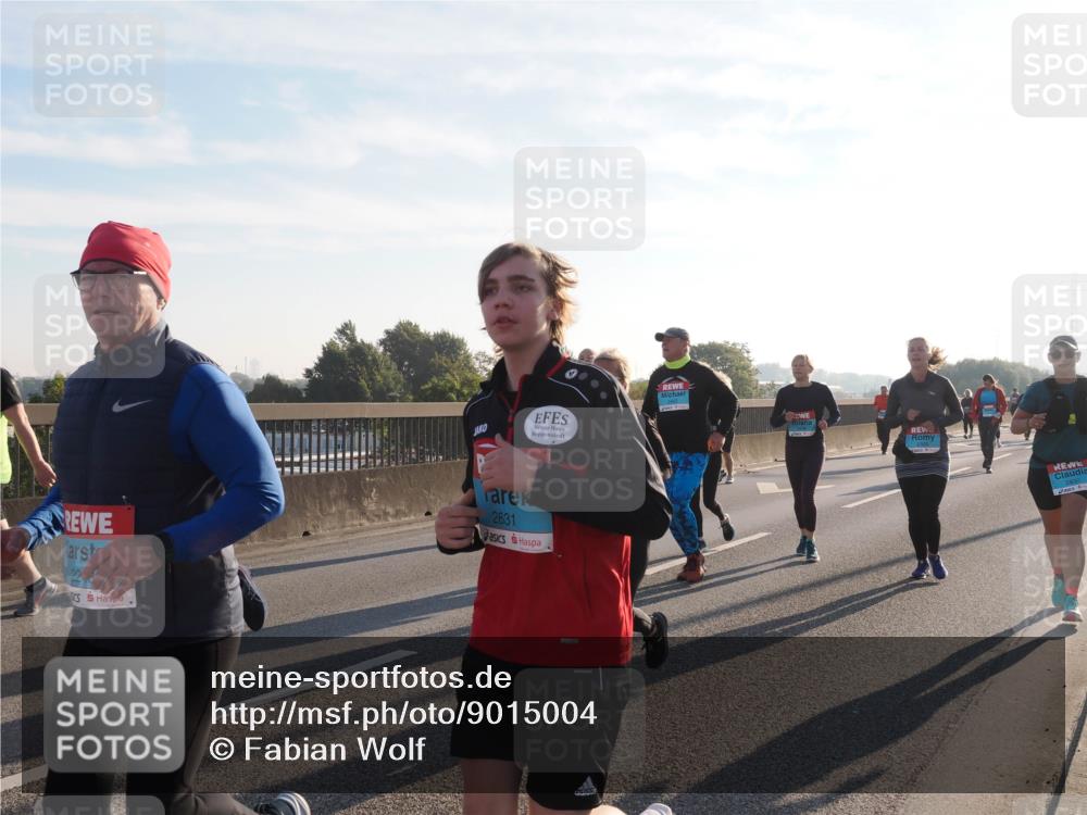 03.10.2025 - Köhlbrandbrückenlauf Fabian Wolf http://msf.ph/oto/9015004 03.10.2025 09:25:00 Position 3 2631 meine-sportfotos.de