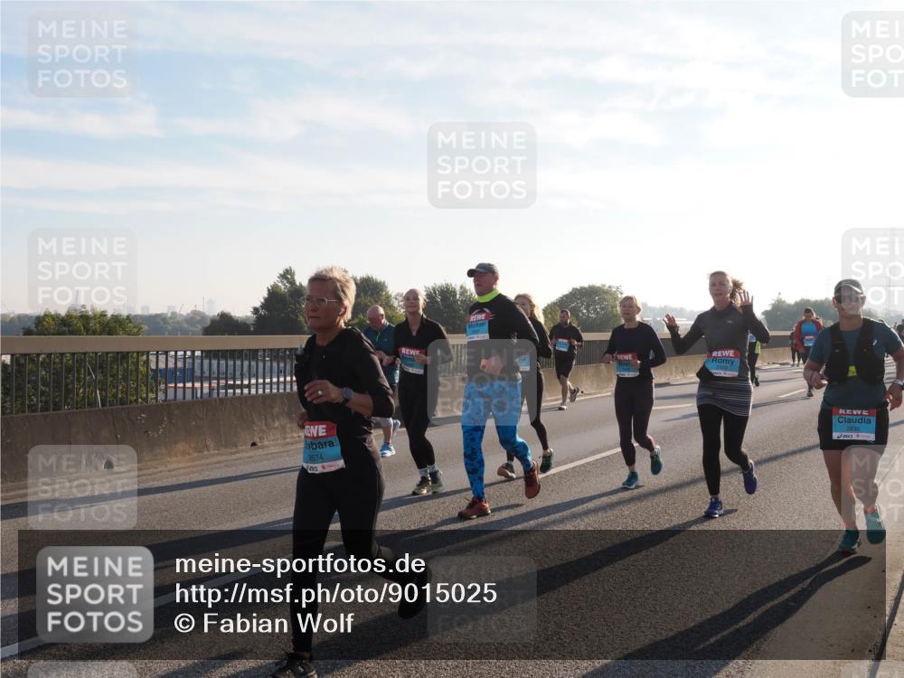 03.10.2025 - Köhlbrandbrückenlauf Fabian Wolf http://msf.ph/oto/9015025 03.10.2025 09:25:01 Position 3 2574, 2830 meine-sportfotos.de