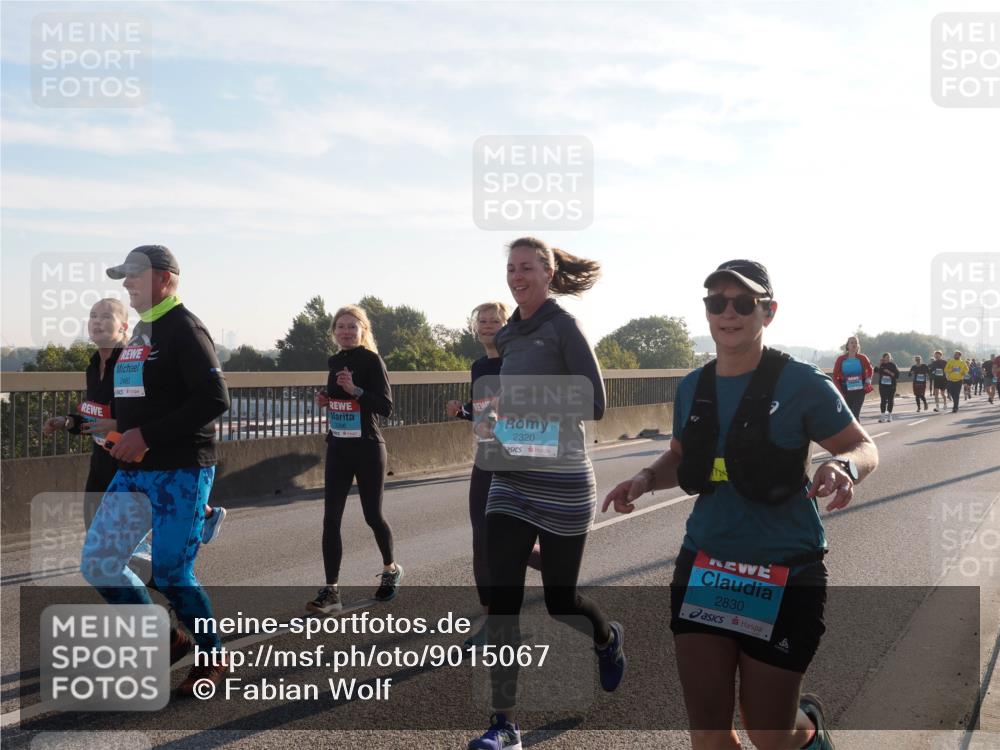 03.10.2025 - Köhlbrandbrückenlauf Fabian Wolf http://msf.ph/oto/9015067 03.10.2025 09:25:02 Position 3 2463, 2320, 2830 meine-sportfotos.de