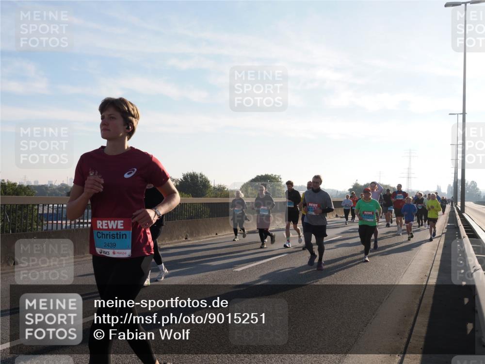 03.10.2025 - Köhlbrandbrückenlauf Fabian Wolf http://msf.ph/oto/9015251 03.10.2025 09:25:11 Position 3 2439 meine-sportfotos.de