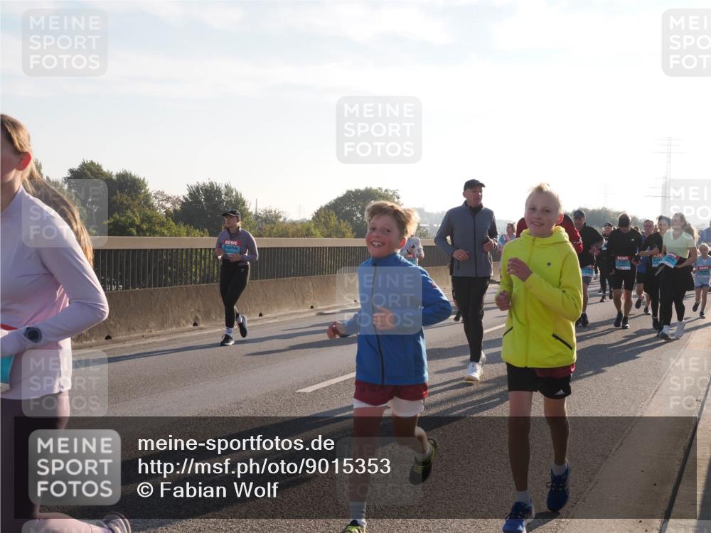 03.10.2025 - Köhlbrandbrückenlauf Fabian Wolf http://msf.ph/oto/9015353 03.10.2025 09:25:15 Position 3  meine-sportfotos.de